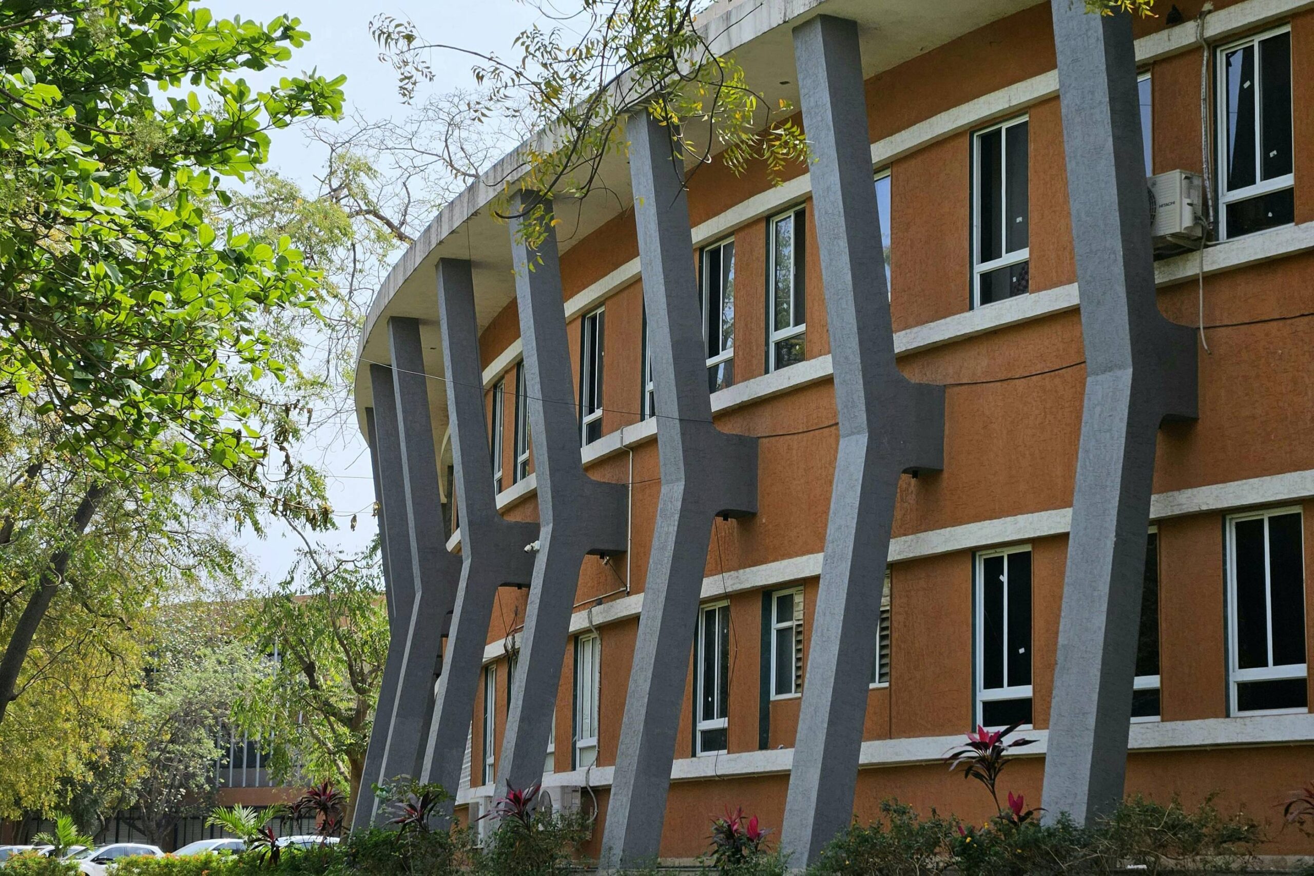 Institutional